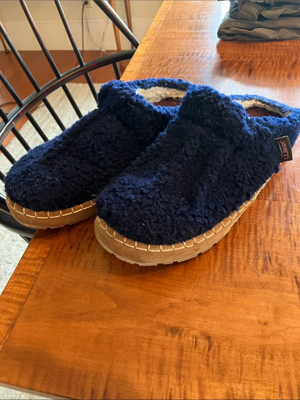 L.L. Bean Women’s Navy Fleece Slip-On Mule size 7
